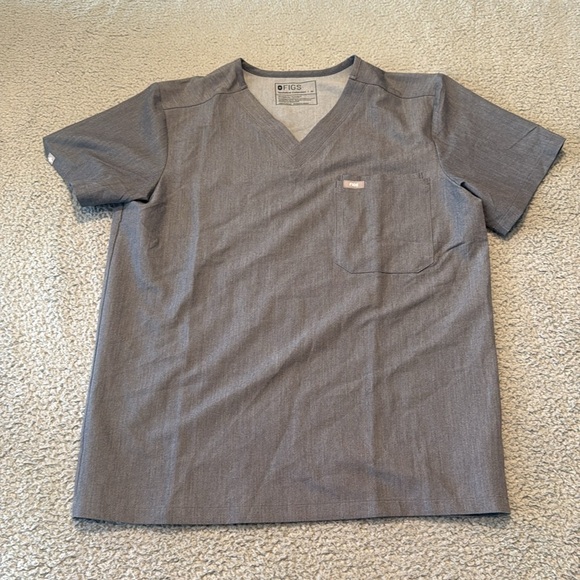 Figs Heather Gray V-Neck Scrub Top Leon three pocket scrub top Size  M - Picture 2 of 5